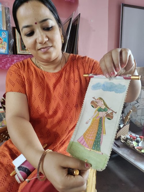 Antima Manhas, Basholi artisan and master trainer from Jammu. Credit: Ashima Kaul.